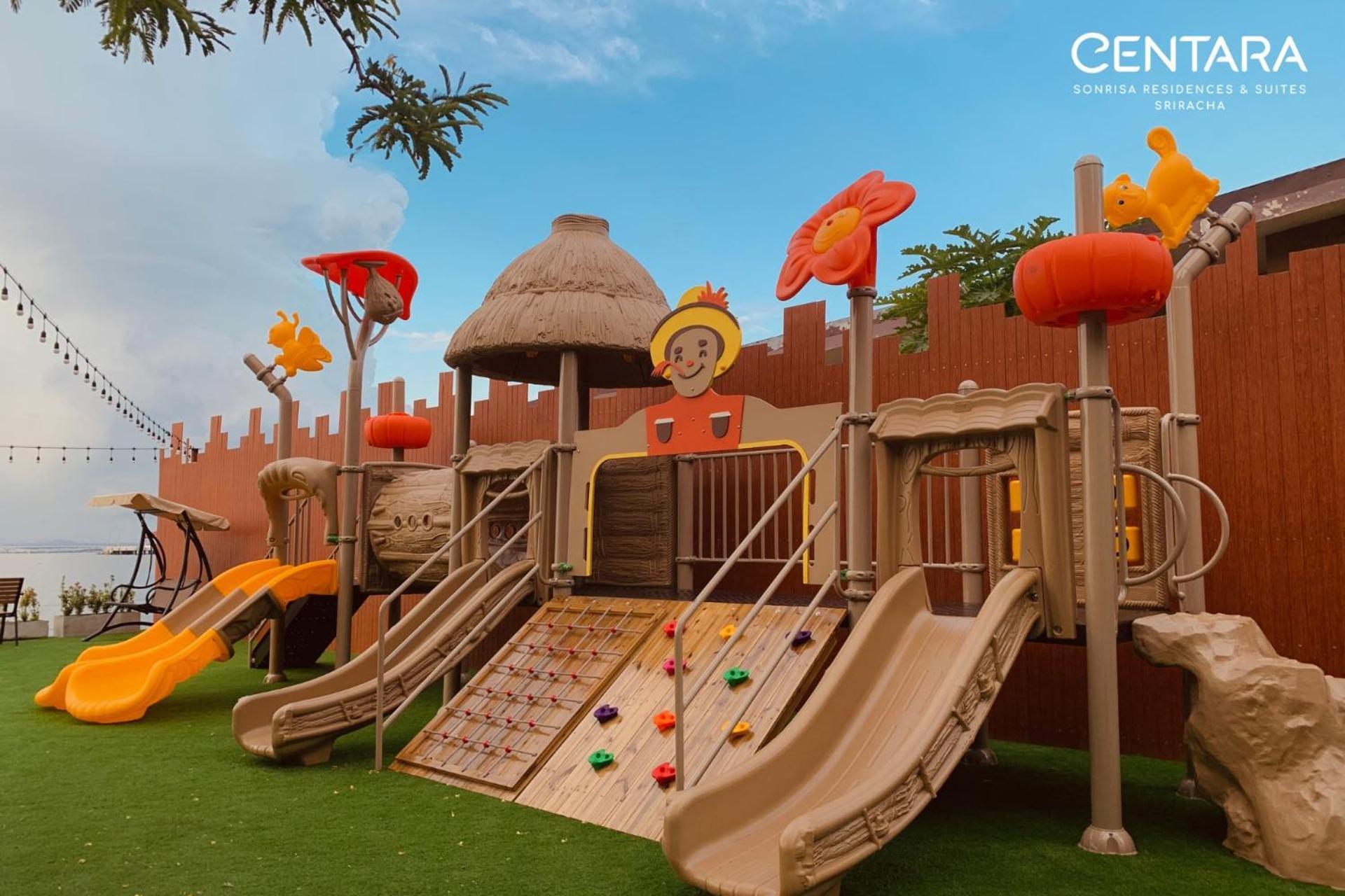 Centara Sonrisa Residences & Suites Sriracha Сі-Рача Екстер'єр фото