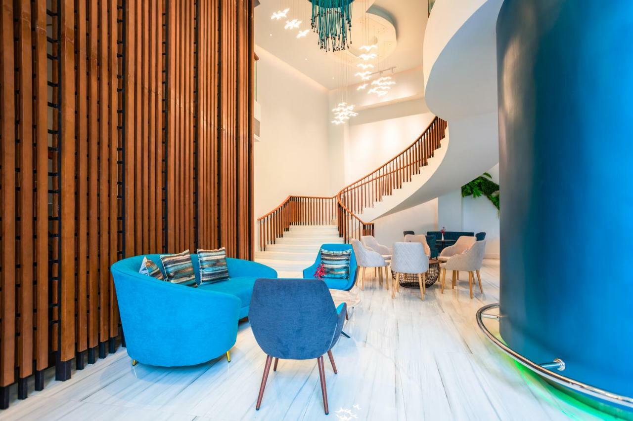 Centara Sonrisa Residences & Suites Sriracha Сі-Рача Екстер'єр фото