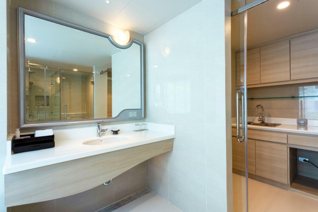 Centara Sonrisa Residences & Suites Sriracha Сі-Рача Екстер'єр фото